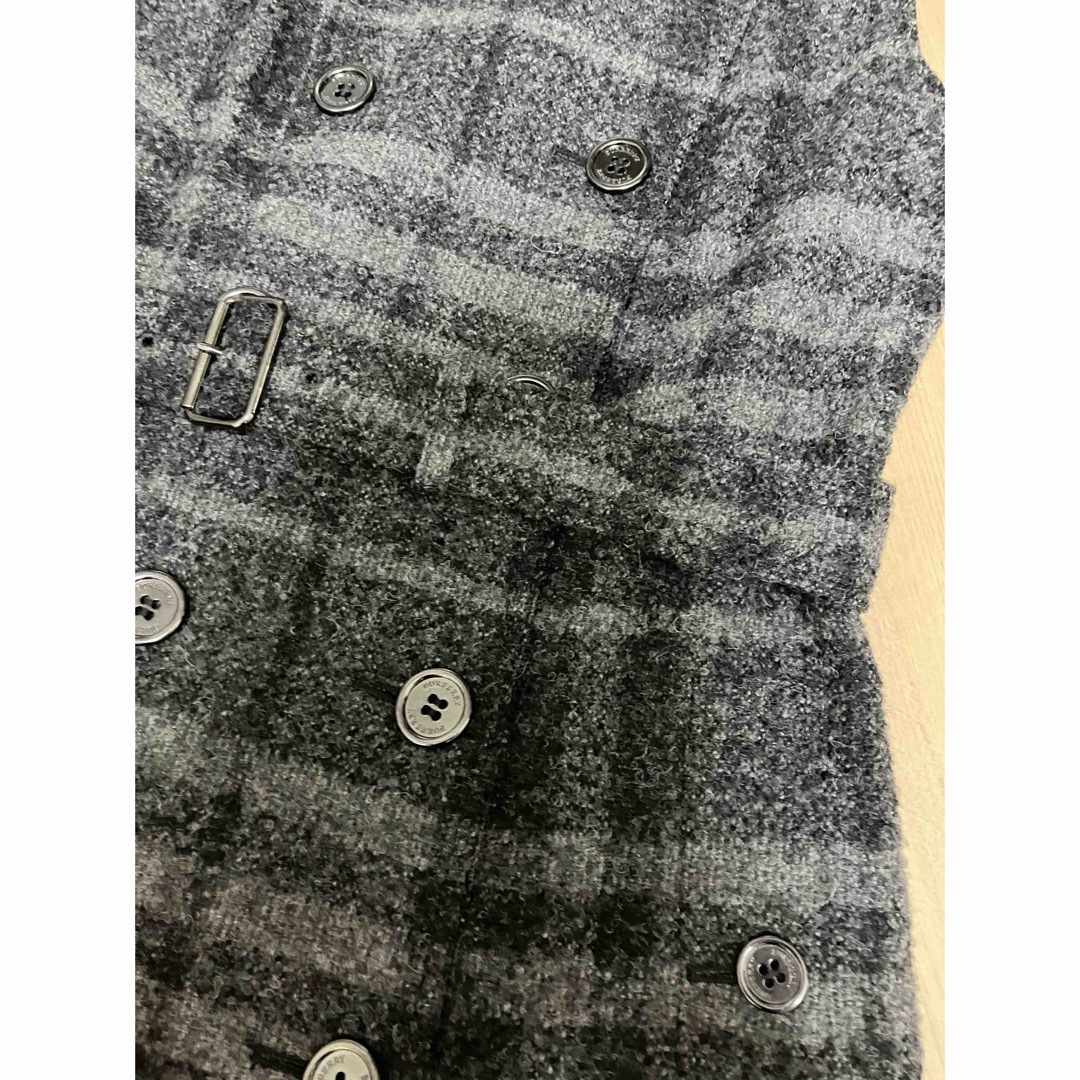 BURBERRY(バーバリー)の美品　バーバリー　ロンドン　ワンピース　ジレ　チェック　グレー　ニット レディースのワンピース(ひざ丈ワンピース)の商品写真