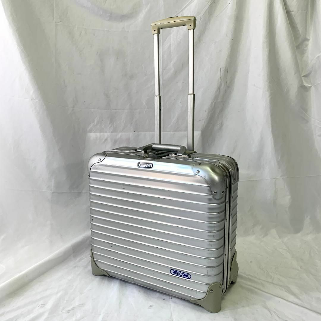 値下げしました!RIMOWA リモワ クラシックフライト 青ロゴ - トラベル 値下げしました!RIMOWA リモワ クラシックフライト 青ロゴ - トラベル