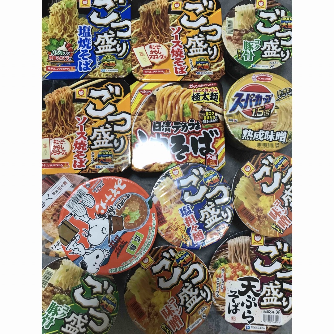 カップ麺　カップラーメン　インスタント　食品　詰め合わせ　詰合せ 食品/飲料/酒の加工食品(インスタント食品)の商品写真