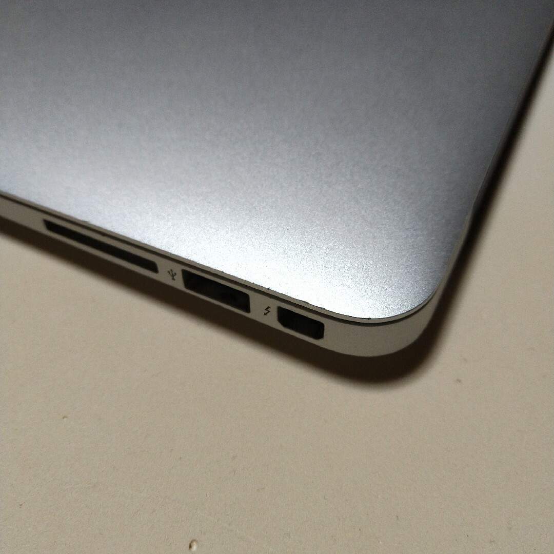 コンパクトノートジャンク APPLE MacBook Air 13インチ 2012 A1466