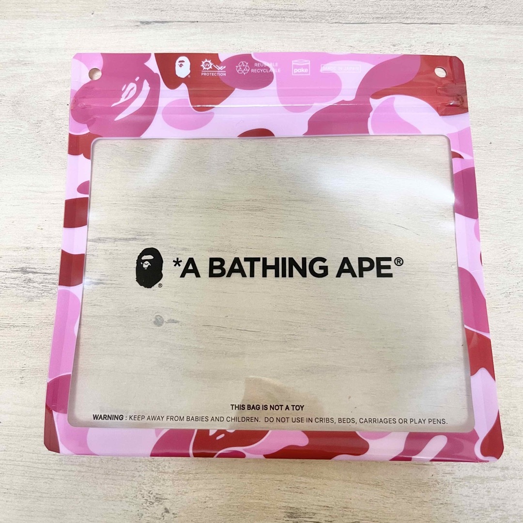 A BATHING APE(アベイシングエイプ)のAPE クリアケース 3枚セット レディースのファッション小物(その他)の商品写真