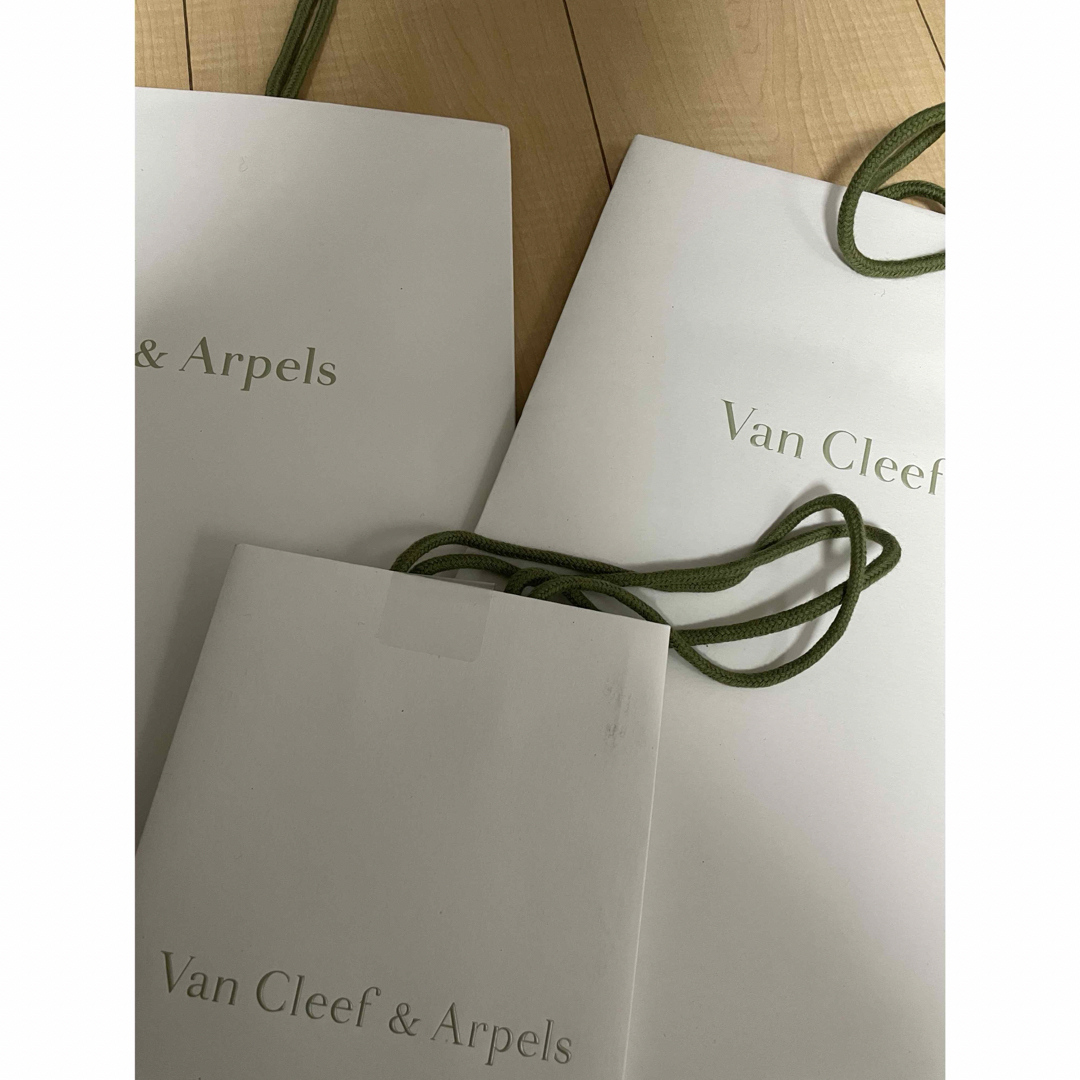 Van Cleef & Arpels(ヴァンクリーフアンドアーペル)のヴァンクリーフショッパー レディースのバッグ(ショップ袋)の商品写真