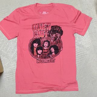 クワイエット・ライオット　Tシャツ　新品未使用品　ハードロック　011(Tシャツ/カットソー(半袖/袖なし))