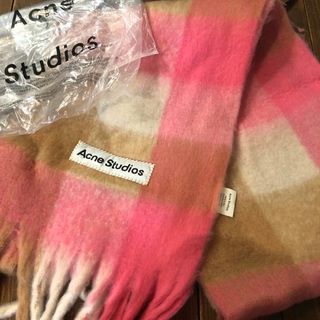 アクネストゥディオズ(Acne Studios)のacne studiosアクネマフラーショール❤️ピンク(マフラー/ショール)