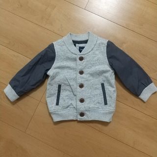 ベビーギャップ(babyGAP)の【きれい目な中古】ベビーギャップ スタジャン ジャケット 80～90㎝(ジャケット/上着)