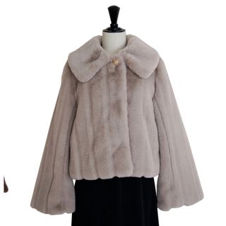 ハーリップトゥ(Her lip to)のHerlipto Winter Love Faux Fur Coat(毛皮/ファーコート)