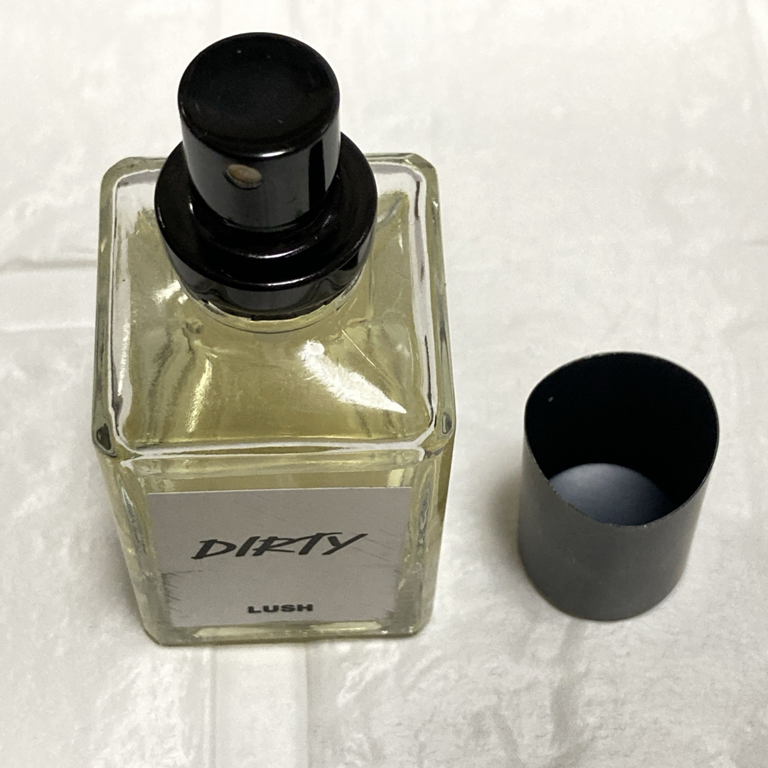 LUSH(ラッシュ)のラッシュ ダーティ パフューム 30ml LUSH DIRTY 香水  コスメ/美容の香水(ユニセックス)の商品写真