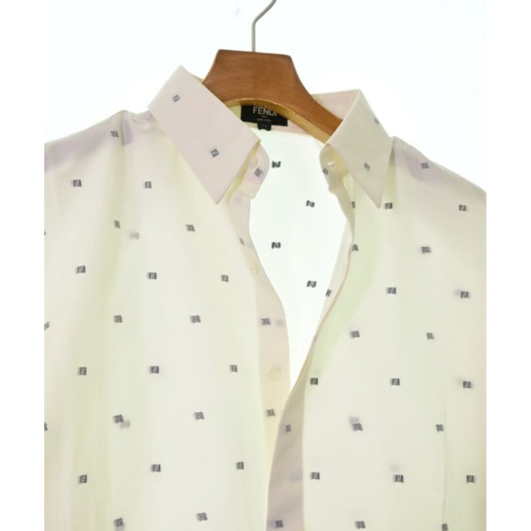 FENDI(フェンディ)のFENDI フェンディ カジュアルシャツ 42(XXL位) 白xグレー(総柄) 【古着】【中古】 メンズのトップス(シャツ)の商品写真