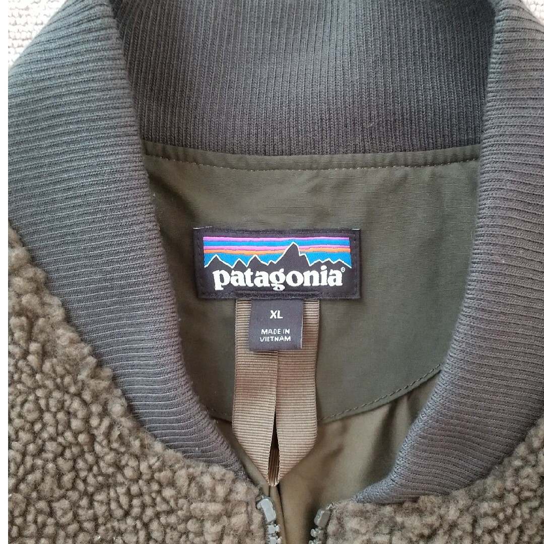 patagonia(パタゴニア)のパタゴニア レトロエックスボマージャケットXL メンズのジャケット/アウター(ノーカラージャケット)の商品写真