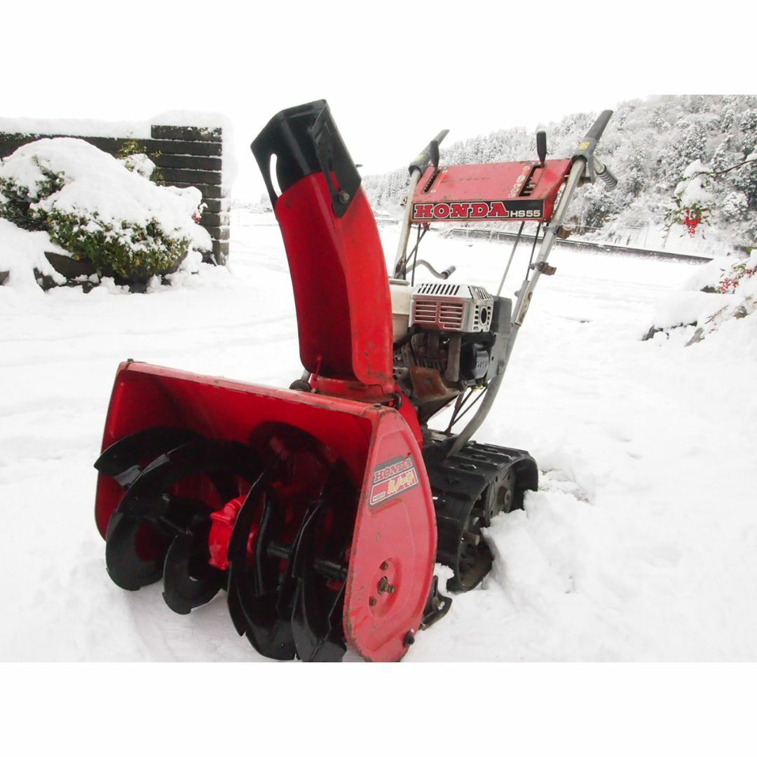 即戦力!!最強寒波襲来除雪機5馬力ホンダ。富山、石川、金沢 即戦力!!最強寒波襲来除雪機5馬力ホンダ。富山、石川、金沢