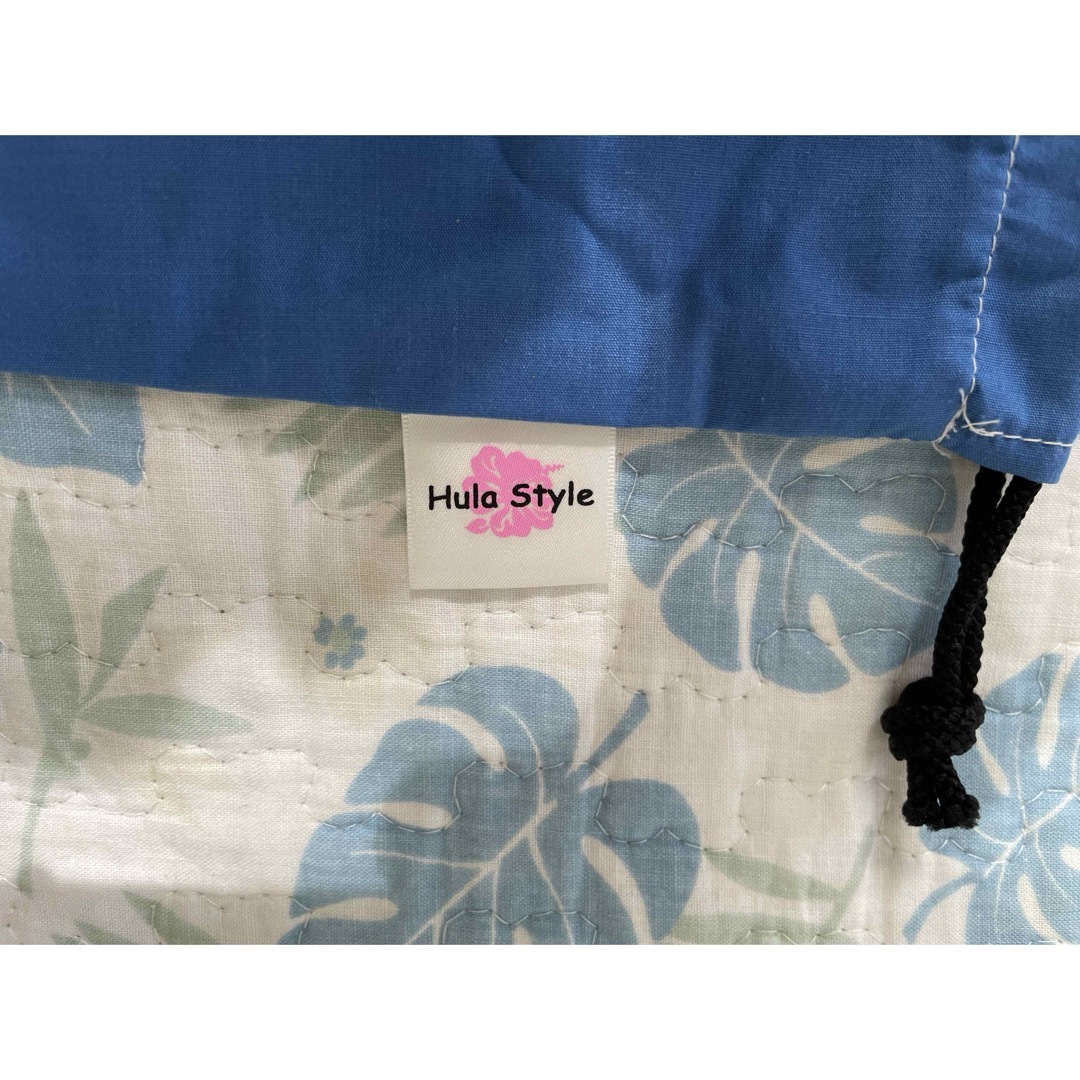 フラ　プイリケース　フラスタイル　青花柄　布製　ハワイ　ハワイアン レディースのファッション小物(ポーチ)の商品写真
