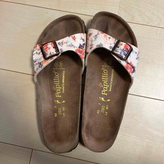 ビルケンシュトック(BIRKENSTOCK)のビルケン　サンダル(サンダル)