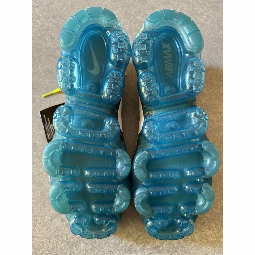 NIKE(ナイキ)のNIKE AIR VAPORMAX  ナイキエアーヴェイパーマックス メンズの靴/シューズ(スニーカー)の商品写真