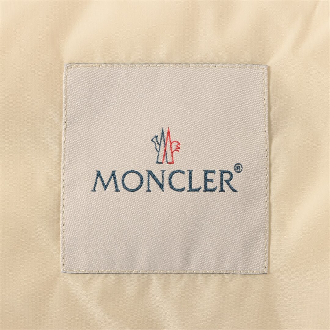 MONCLER(モンクレール)のモンクレール  ポリエステル×ナイロン  アイボリー レディース その他ア レディースのジャケット/アウター(その他)の商品写真