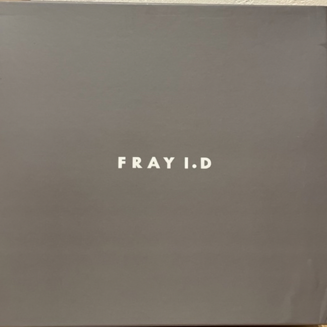 FRAY I.D(フレイアイディー)の FRAY I.D（フレイ アイディー）  センタージップショートブーツ レディースの靴/シューズ(ブーツ)の商品写真