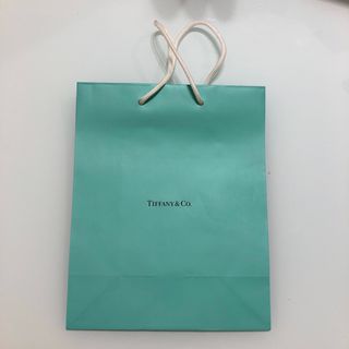 ティファニー(Tiffany & Co.)の【未使用】ティファニーショッパー　紙袋　ロイヤルブルー　中サイズ(ショップ袋)