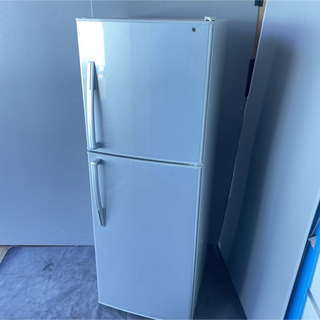 433C 大きめの冷蔵庫　大型　一人暮らし　200L強　300L弱　美品　人気