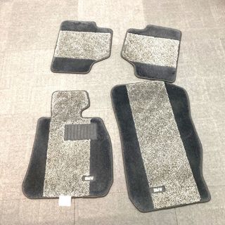 BMW - ビーエムダブリュー BMW フロアマット 4点セット 9054 2182 616 F10 X1 ロイヤル ロゴ 純正 マットセット 車用品 CAR 車用マット カーペット キャンバス ブラック 未使用