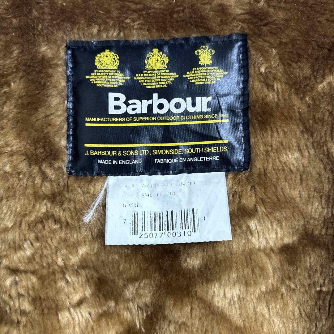 Barbour(バーブァー)のBARBOUR ファーベスト メンズのジャケット/アウター(ミリタリージャケット)の商品写真