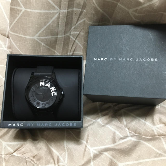 MARC BY MARC JACOBS(マークバイマークジェイコブス)のマークジェイコブ レディースのファッション小物(腕時計)の商品写真