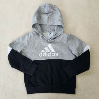 アディダス(adidas)のadidas　パーカー　120(Tシャツ/カットソー)