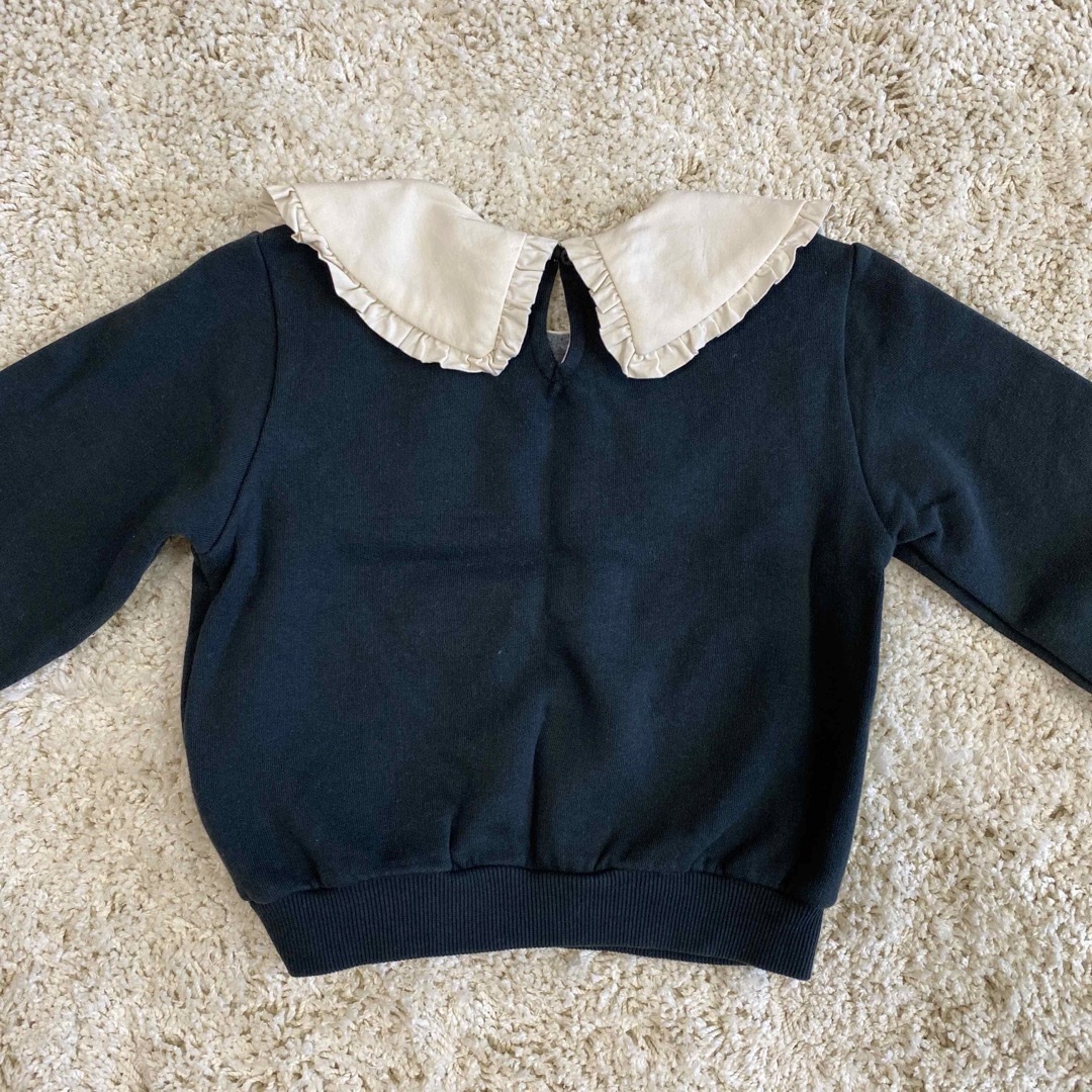 ZARA KIDS(ザラキッズ)のZARA ビブカラースウェットシャツ サイズ104 キッズ/ベビー/マタニティのキッズ服女の子用(90cm~)(Tシャツ/カットソー)の商品写真