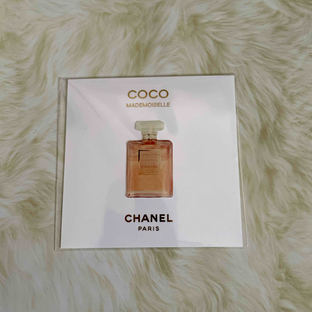 CHANEL(シャネル)のシャネル　ココマドモアゼル　香り付きステッカー　ノベルティ エンタメ/ホビーのコレクション(ノベルティグッズ)の商品写真