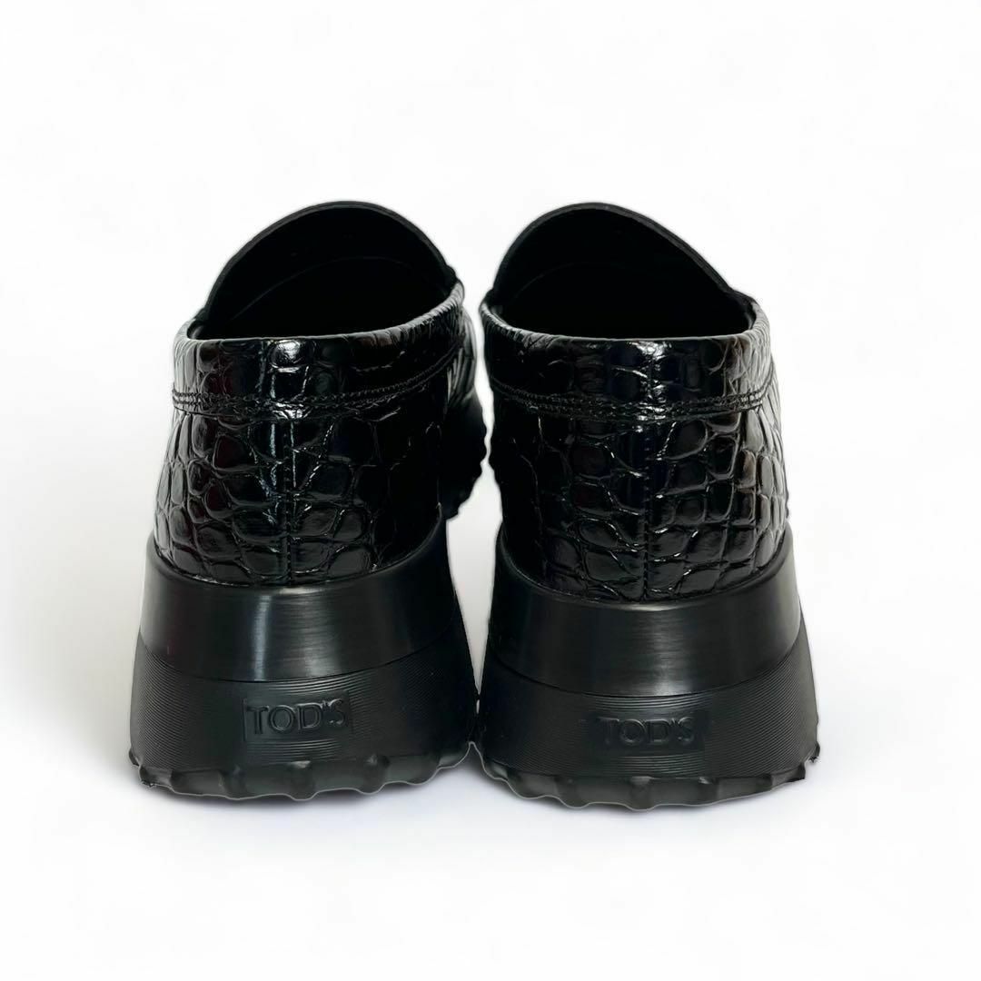 TOD'S(トッズ)の【新品同様】トッズ　アルベールエルバス　クロコダイル　パンプス　革靴　黒 レディースの靴/シューズ(ローファー/革靴)の商品写真