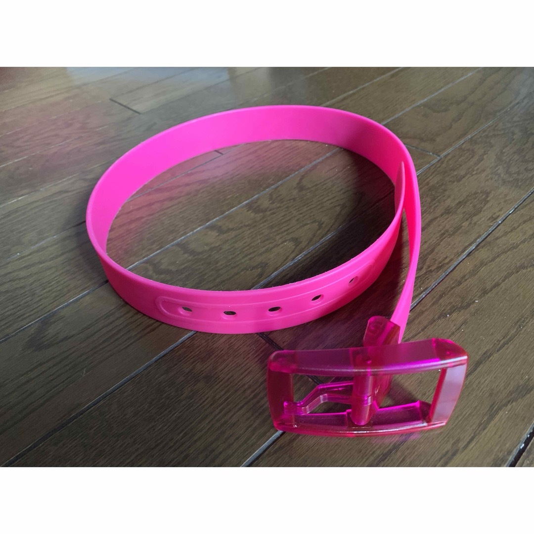 ピンクのベルト レディースのファッション小物(ベルト)の商品写真