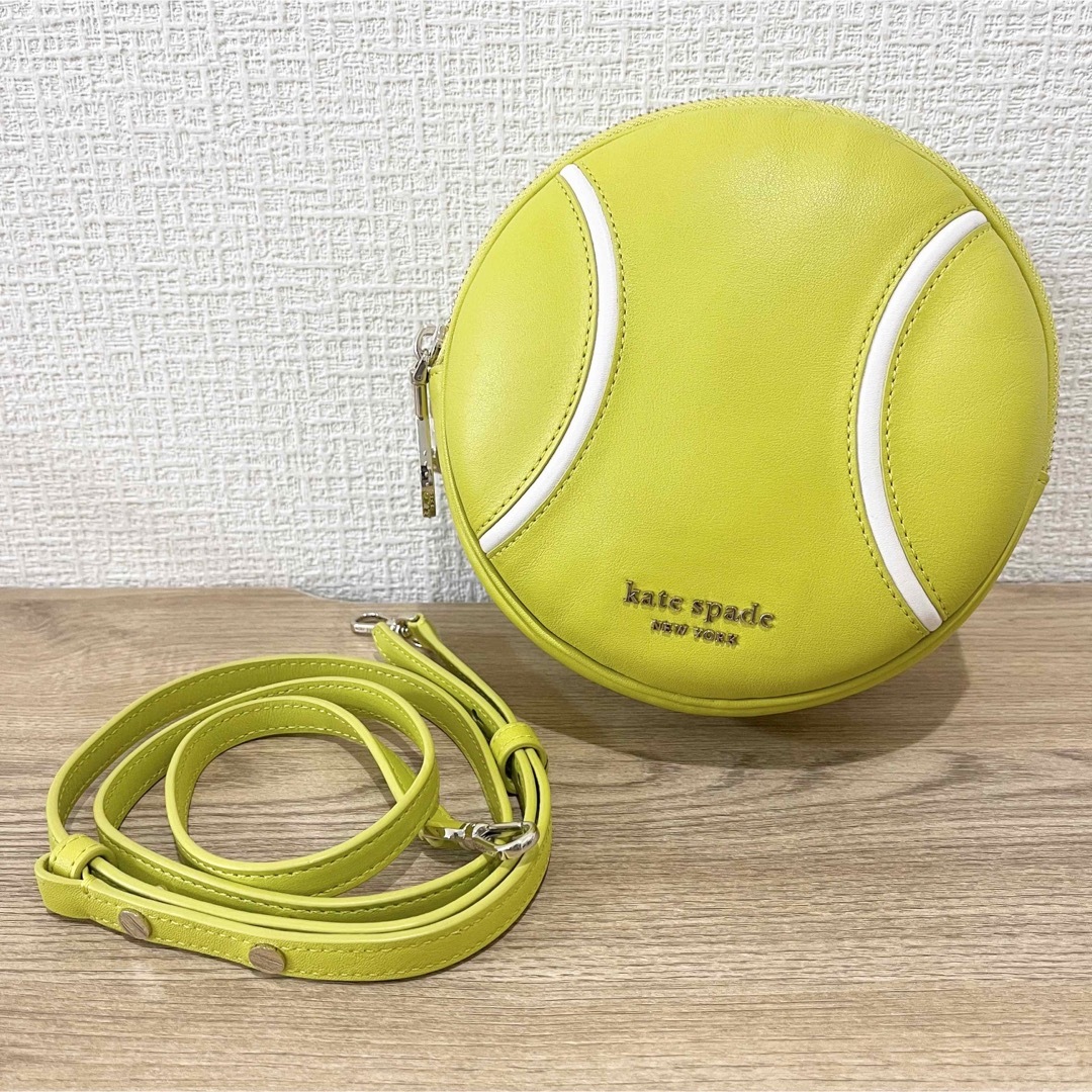 ショルダー紐状態訳あり特価 Kate spade NEWYORK テニスボール型バック 2way