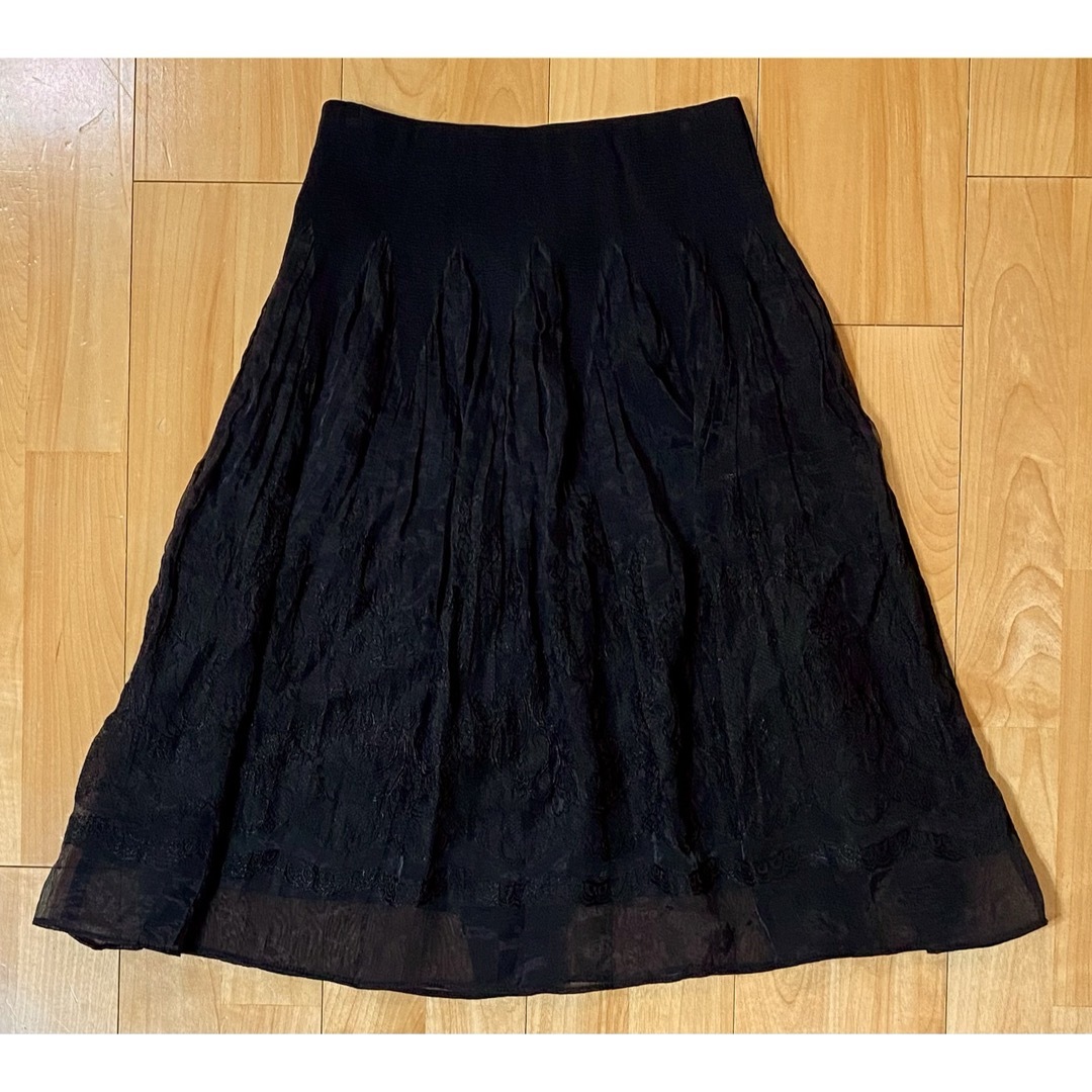 NICOLE(ニコル)のレディース ひざ丈スカート 黒 レディースのスカート(ひざ丈スカート)の商品写真