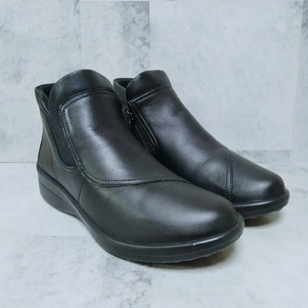 ACHILLES SORBO(アキレスソルボ)のアキレスソルボ サイドゴア サイドジップ ブーツ 25.0 EEEE ブラック レディースの靴/シューズ(ブーツ)の商品写真