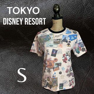 ディズニー(Disney)の【tokyo Disney resort】総柄Tシャツ　クルーネック　ピンク　S(Tシャツ(半袖/袖なし))