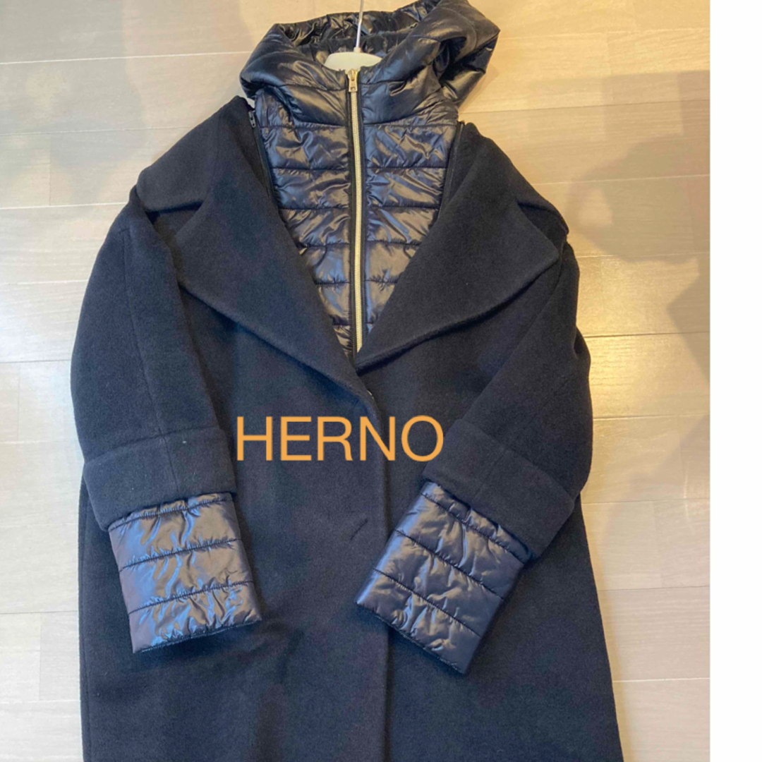 HERNO(ヘルノ)のHERNO ヘルノコート42 レディースのジャケット/アウター(その他)の商品写真