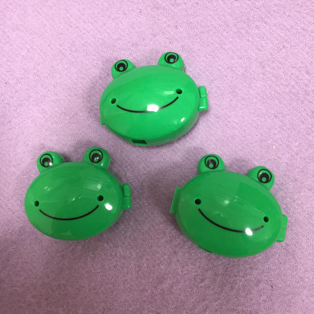 未使用歯ブラシキャップ 3こセット キッズ/ベビー/マタニティの洗浄/衛生用品(歯ブラシ/歯みがき用品)の商品写真