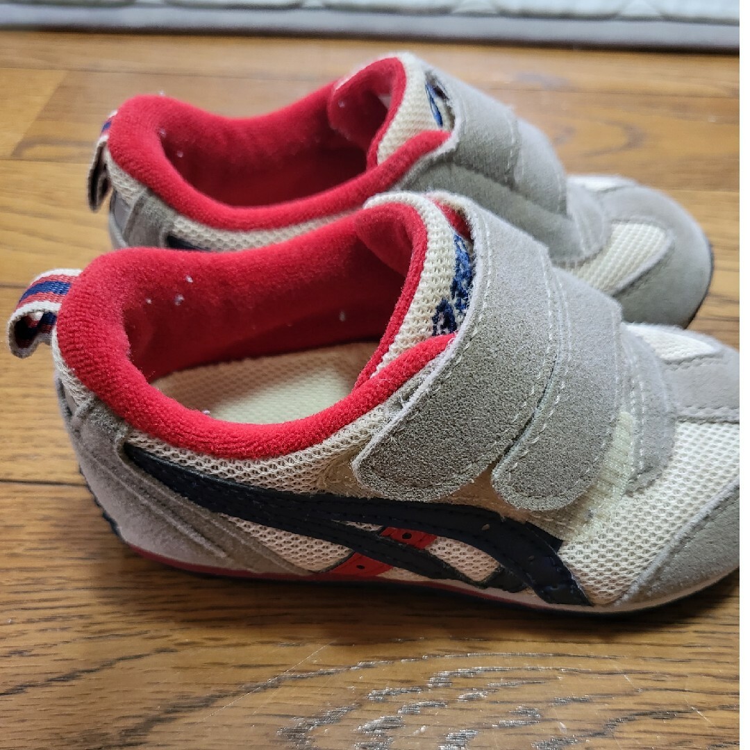 asics(アシックス)のベビーシューズ キッズ/ベビー/マタニティのベビー靴/シューズ(~14cm)(スニーカー)の商品写真