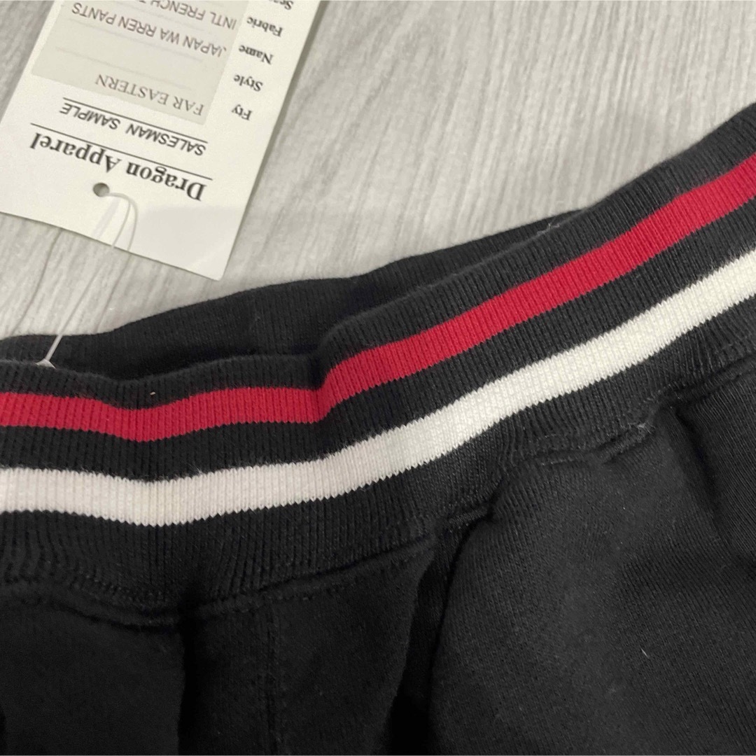 TOMMY JEANS(トミージーンズ)の新品　TOMMY HILFIGER スウェット パンツ黒　Tommy jeans メンズのトップス(スウェット)の商品写真