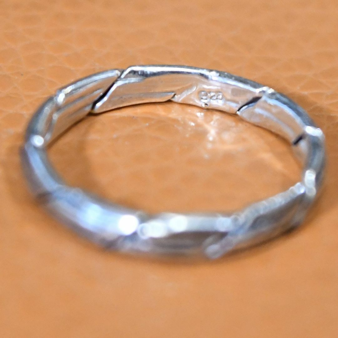 SR2420 指輪シルバー925刻リング　8.5号　シンプル　送料込 レディースのアクセサリー(リング(指輪))の商品写真