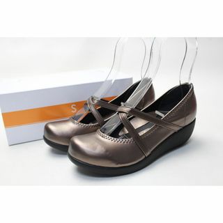 リゲッタ(Re:getA)の新品♪Re:getA クロスベルトウエッジパンプス(Ｓ)/043(ハイヒール/パンプス)