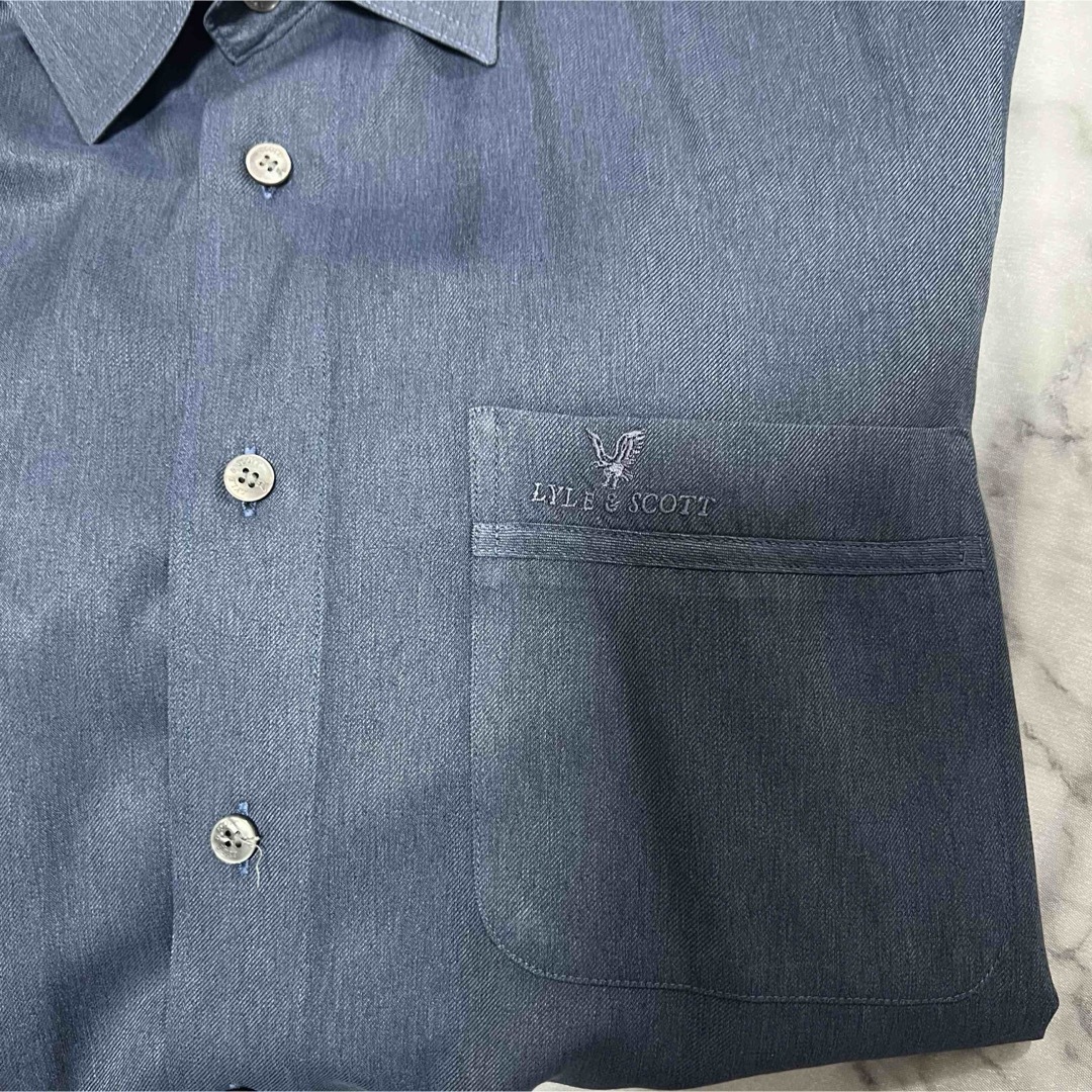 LYLE&SCOTT(ライルアンドスコット)のLYLE&SCOTT  Sサイズ　Yシャツ　ネイビー メンズのトップス(シャツ)の商品写真