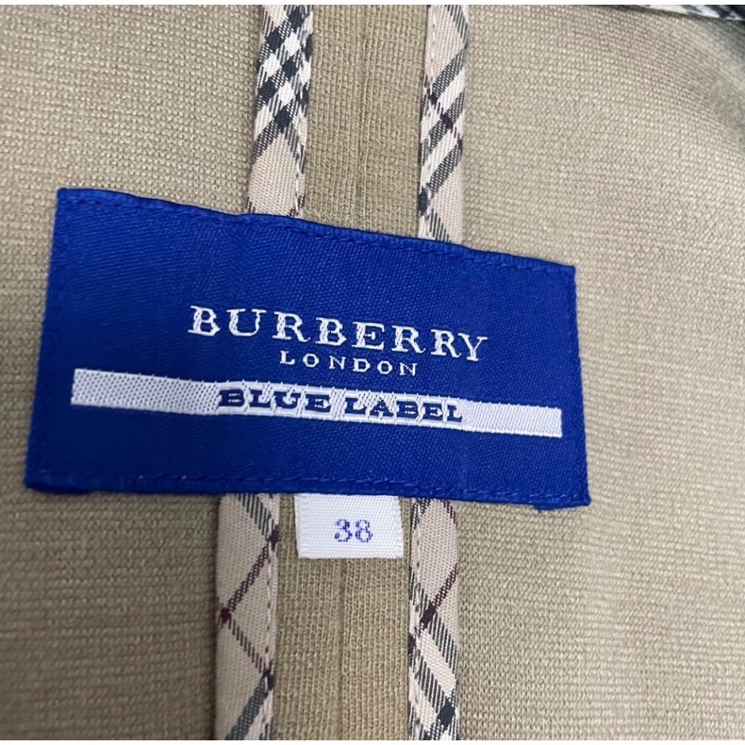 BURBERRY BLUE LABEL(バーバリーブルーレーベル)のBURBERRY BLUE LABEL ポンチョ　ノバチェック　ホースマーク レディースのジャケット/アウター(ポンチョ)の商品写真