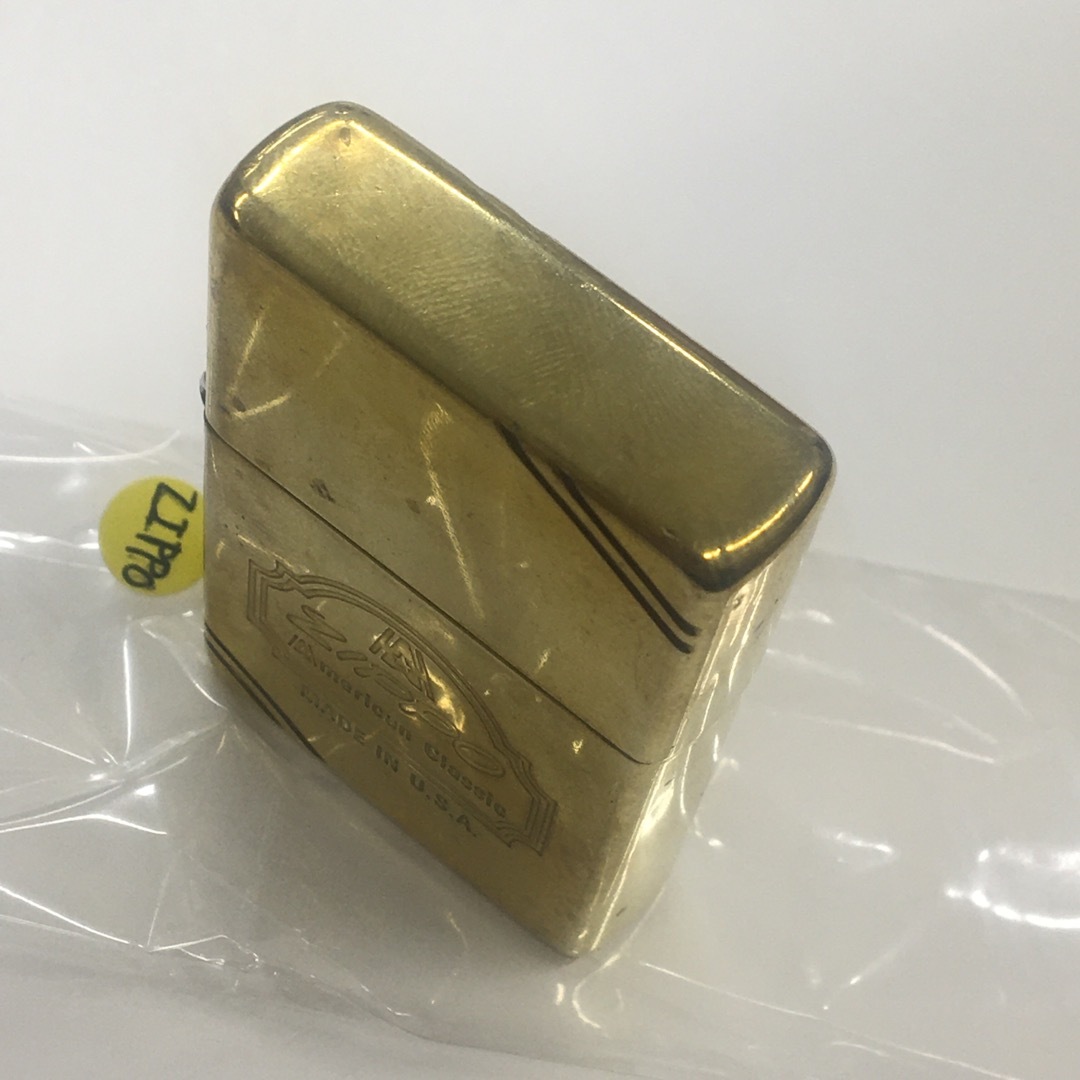 ZIPPO(ジッポー)のZIPPO ビンテージ 1937モデル SOLIDBRASS ゴールド メンズのファッション小物(タバコグッズ)の商品写真