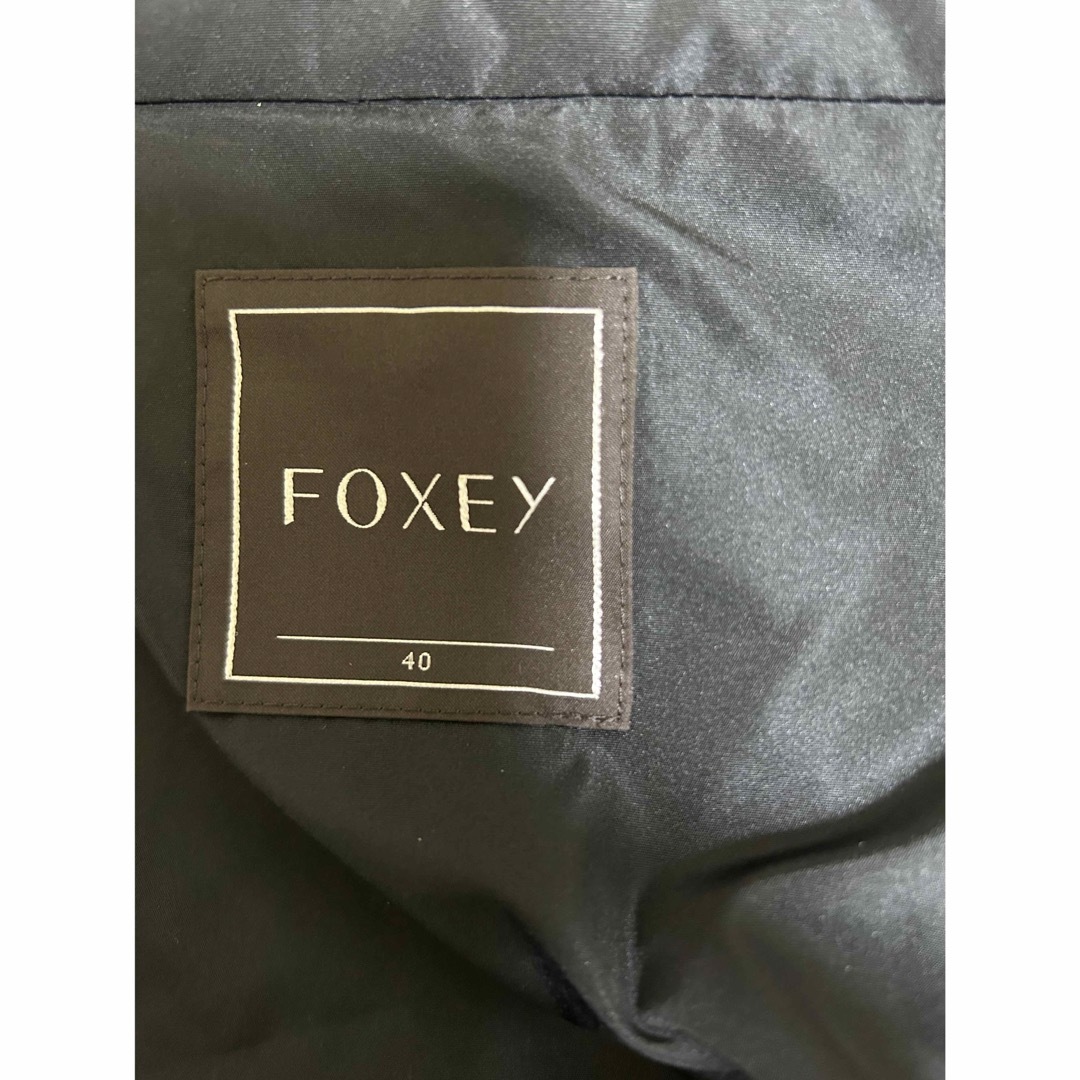 FOXEY(フォクシー)のフォクシー　暖ったかお洒落の格好いい ダウンコート　サイズ・Ｍ　FOXEY レディースのジャケット/アウター(ダウンコート)の商品写真