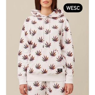 ウィーエスシー(WeSC)のWESC マリファナ柄フーディ　ユニセックス(パーカー)