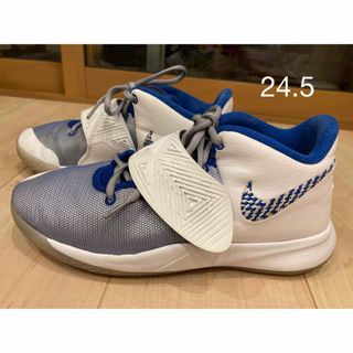 ナイキ(NIKE)のNIKE カイリー フライトラップ III スニーカー　24.5(スニーカー)