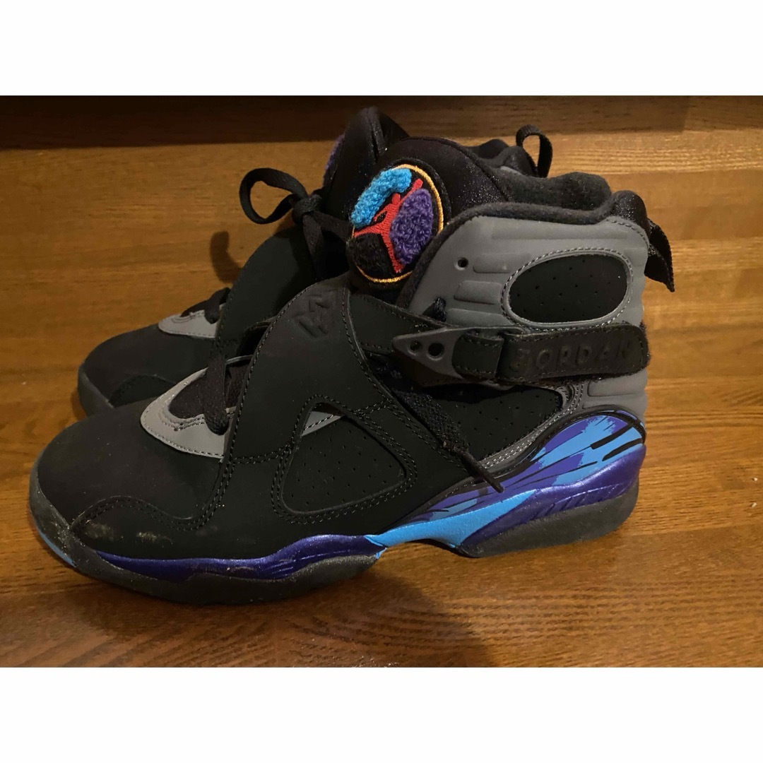 Jordan Brand（NIKE）(ジョーダン)のNIKE Jordan8 Retro Aqua ジョーダン　スニーカー　23.5 レディースの靴/シューズ(スニーカー)の商品写真