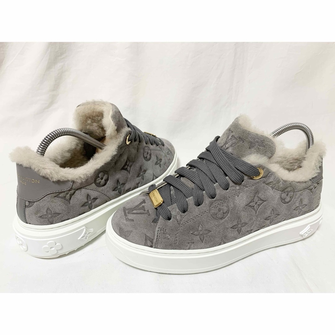 LOUIS VUITTON - 超美品 ルイヴィトン タイムアウトライン LOUIS VUITTON - 超美品 ルイヴィトン タイムアウトライン