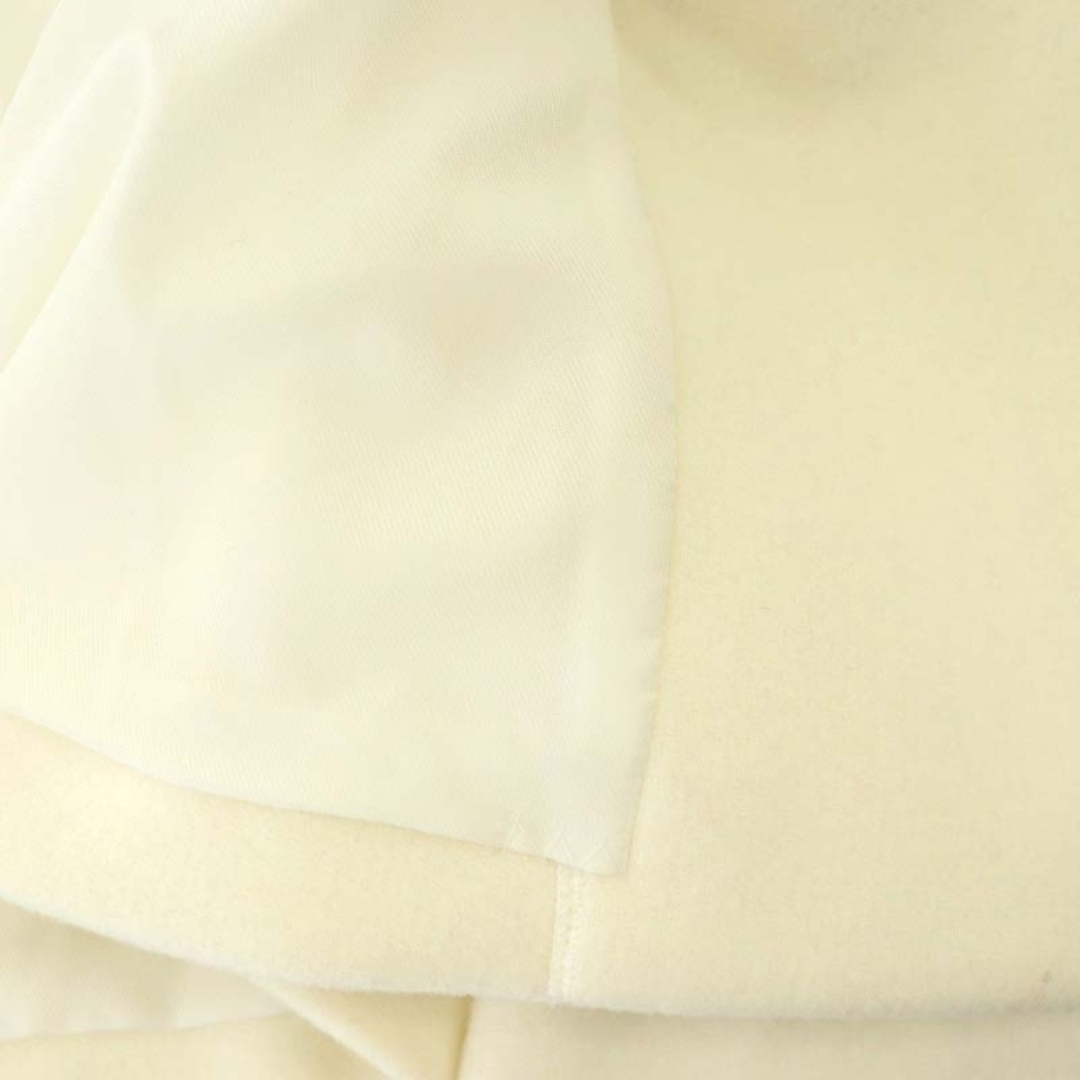 SNIDEL(スナイデル)のスナイデル snidel 23AW ウールショートPコート ダブル 4B 白 レディースのジャケット/アウター(ピーコート)の商品写真