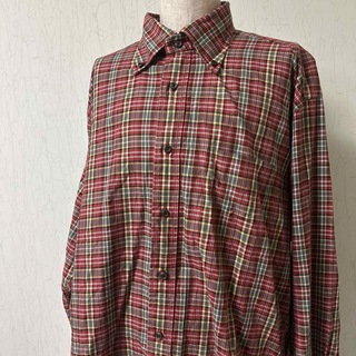 リーガル(REGAL)のREGAL 赤　長袖　チェック柄　ダブルボタンシャツ　綿100%(シャツ)