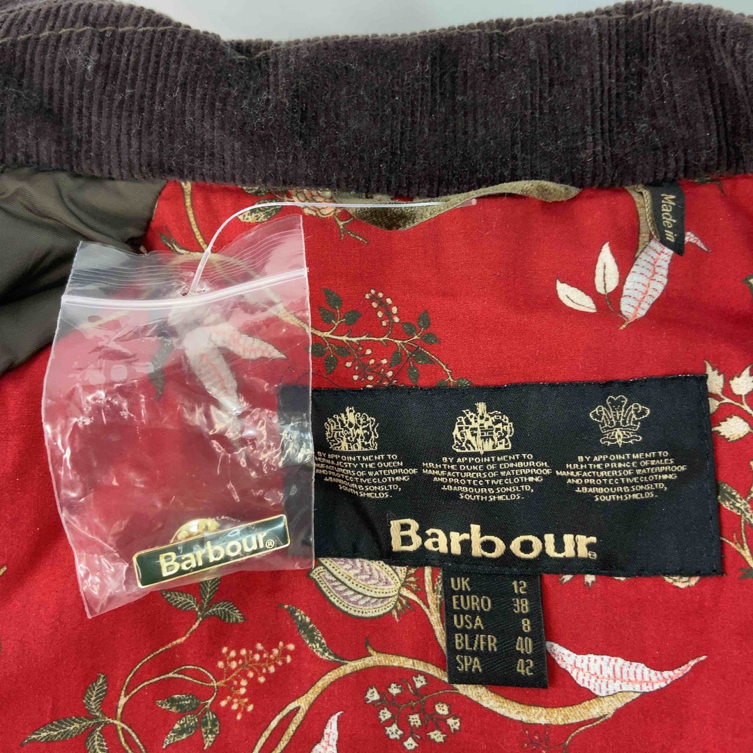 Barbour(バーブァー)のBarbour バブアー メンズ  カバーオール カーキグリーン　ラグランスリーブ　裏地キルティング　バッジ付 メンズのジャケット/アウター(カバーオール)の商品写真